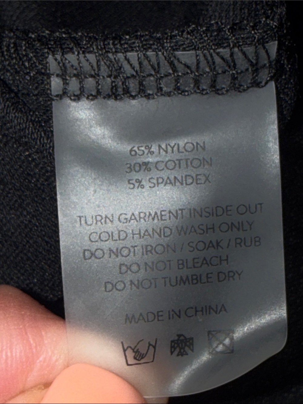 All Things Golden Second Skin Faux Leather Pants Medium - Picture 4 of 9
